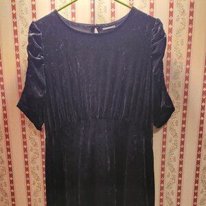 Black Crushed Velvet - long dress - Size L